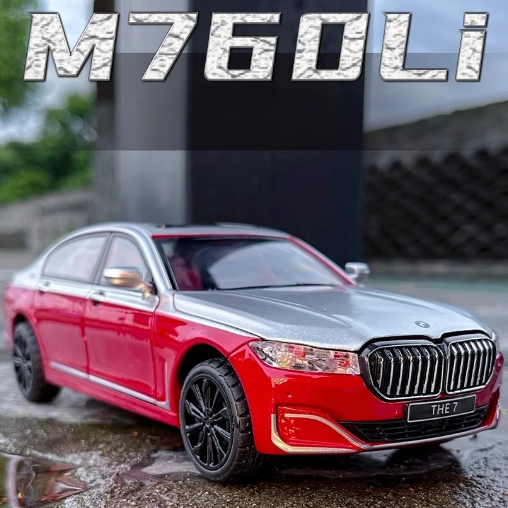 1:24 760LI M8 سيارة رياضية لعبة مجسمة الصوت ضوء الأبواب مفتوحة التراجع امتصاص الصدمات دييكاست سبيكة المركبات نماذج الاطفال الهدايا