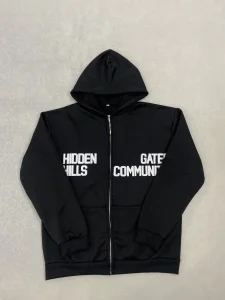 Oversized dames hoodie met split-letterprint, ritssluiting, trekkoord en zakken, streetwear stijl
