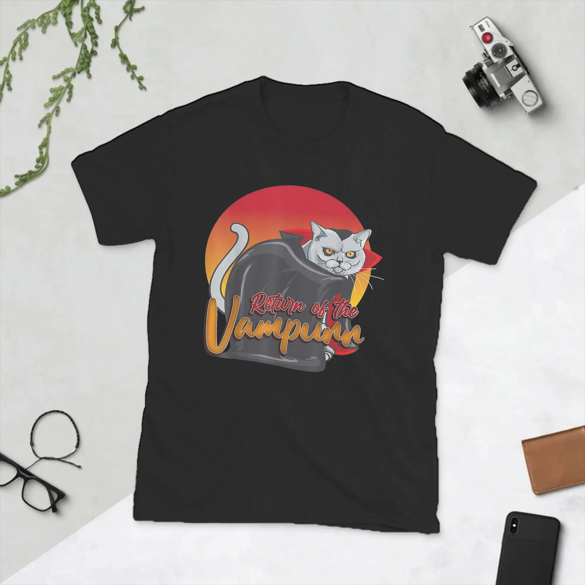 The Return of Vampurr T Shirt for Men 100% Cotton T-Shirts O Neck Halloween Vampire Cat Tee Shirt Short Sleeve Clothing Summer