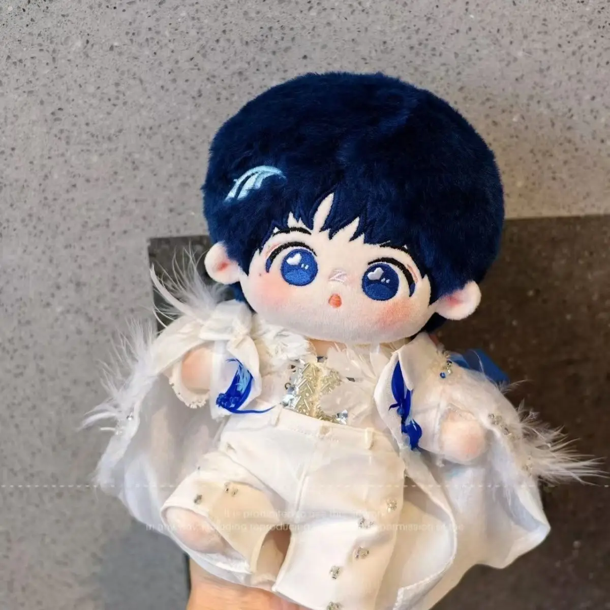 

20 см Idol Chn Zhou Shen Одевание Хлопковая Кукла Мягкая Плюшевая Звезда Фанаты Кукла Чарли Чжоу Поющая Песня Кукла Отправить друзьям Подарки Игрушки