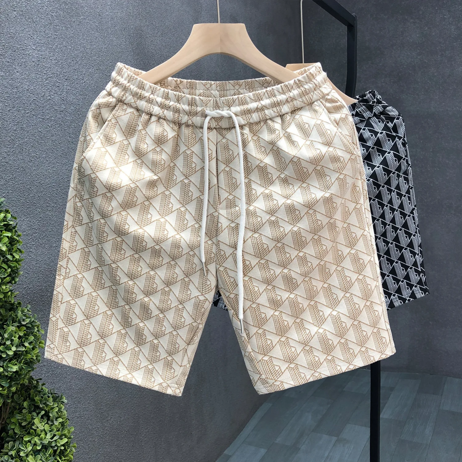 2024 New Summer Design Sense Casual Thin Shorts Men\'s Trendy Five-point Pants Loose Outer Wear Beach Large Pants