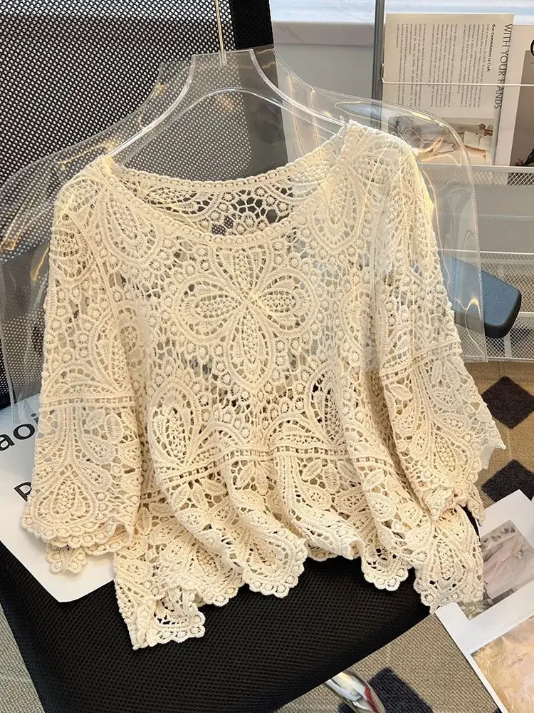 Hollow out knitted sweater for women\'s summer new Korean version loose short half sleeved crochet sun protection top shawl