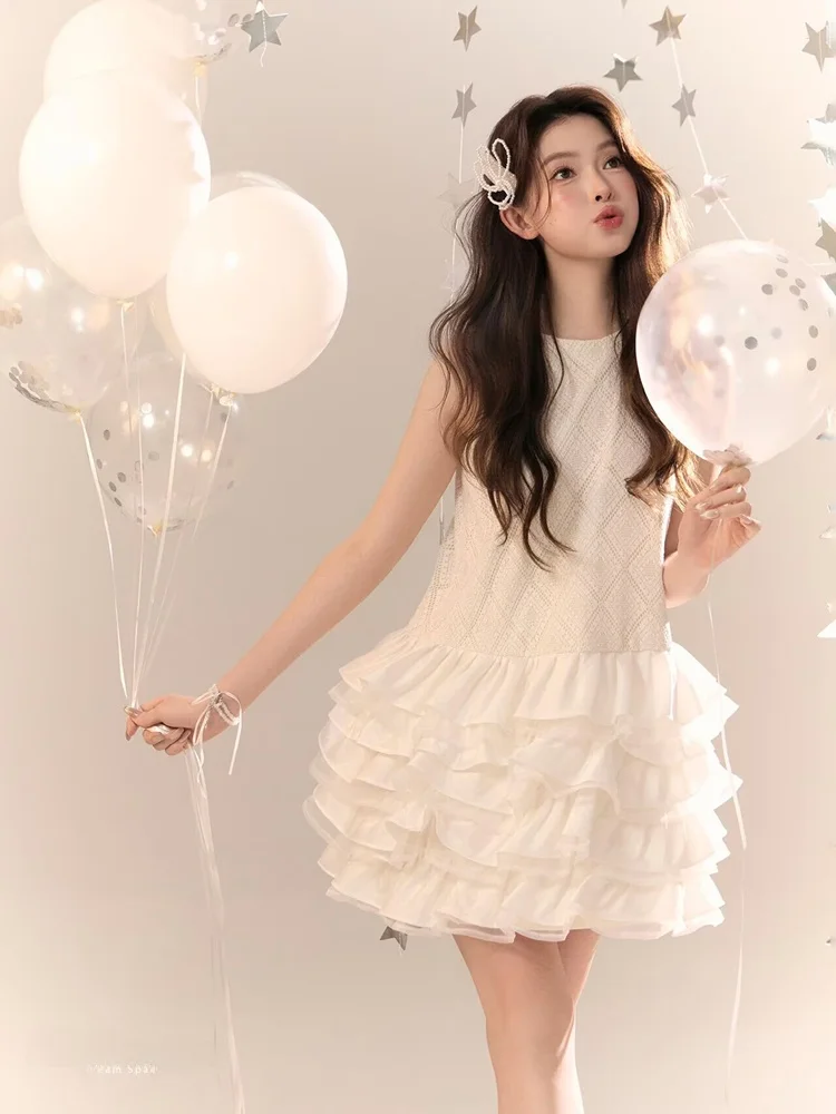 

2026 New Dreamy Christmas Korean Style Portrait Photography Costume Women's Fashionable Studio Lighting Atmosphere Sensation