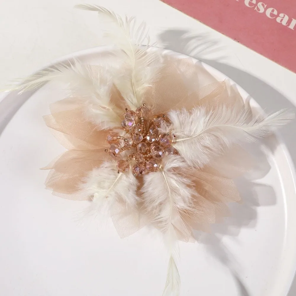 Handmade Feather Brooches Exquisite Lace Crystal Flower Corsage Pearl Hair Accessories Artificial Flower for Pin DIY Sewing