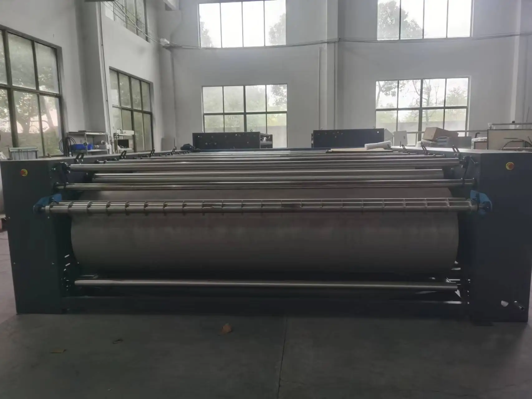 Macchina da stiro industriale per stirare il lavoro piatto a gas con larghezza 3000 mm