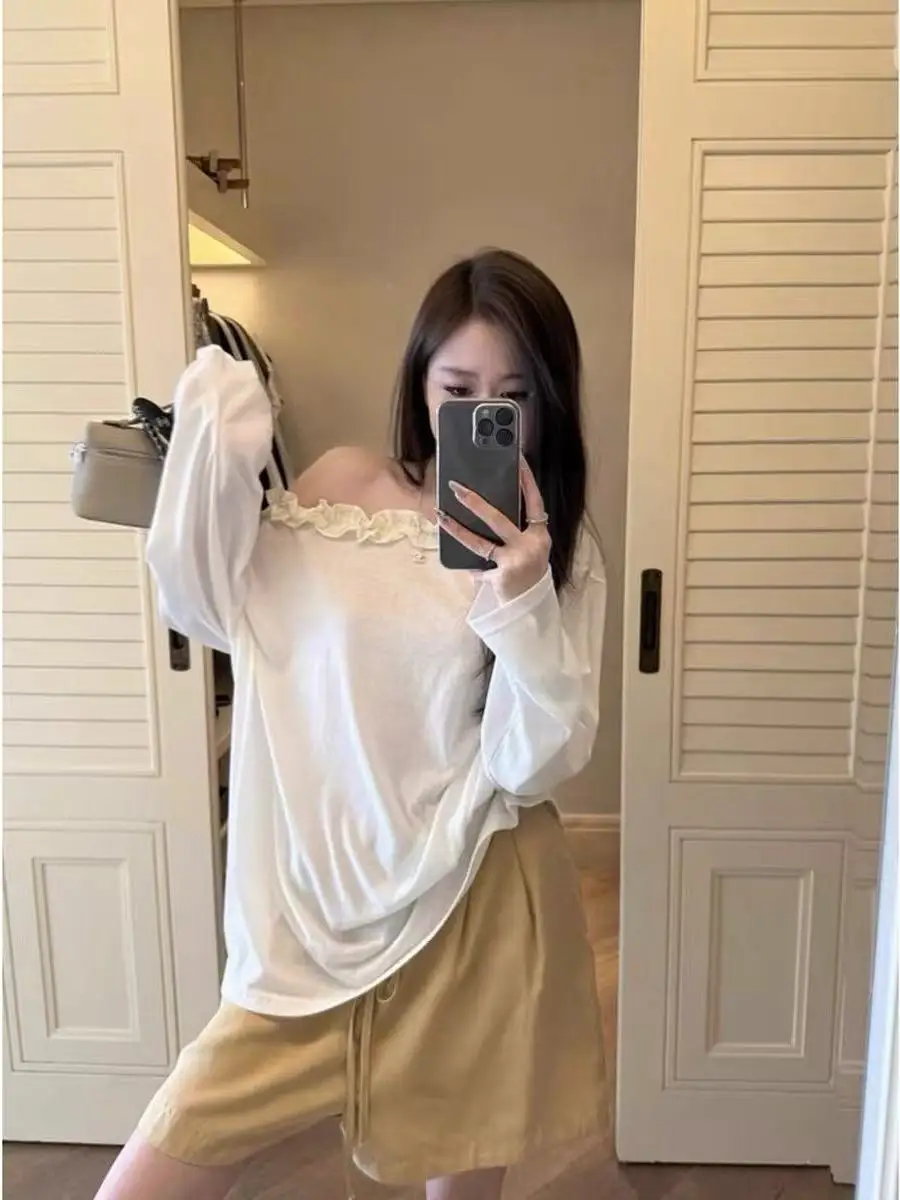 

Женская летняя футболка больших размеров с длинным рукавом, открытыми плечами, боковым воротником, свободного кроя, с цветочным пэчворком, удобная