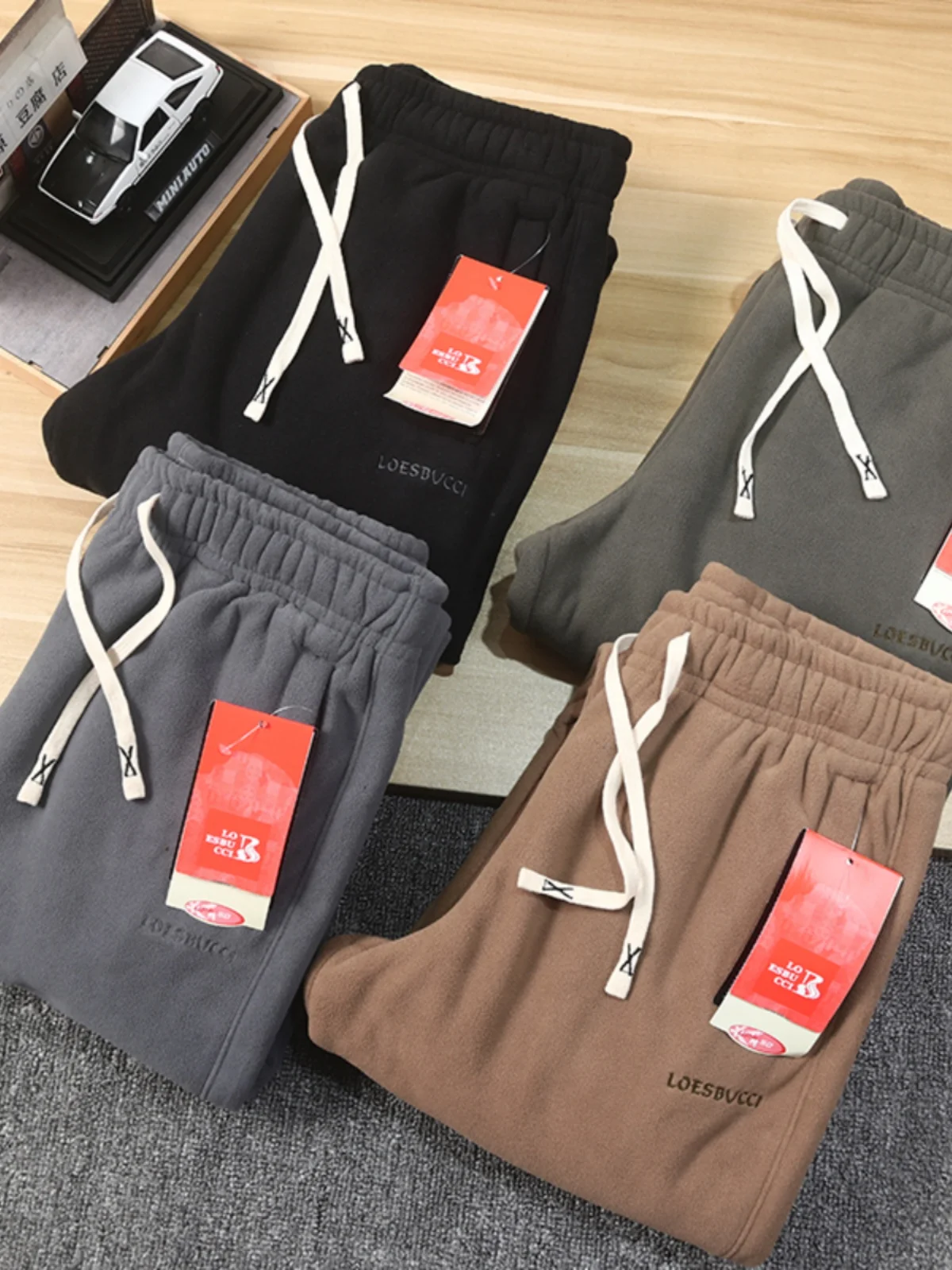 

Мужские теплые зимние повседневные брюки на подкладке Thiened Fce, прямые длинные брюки, молодежные активные модные спортивные штаны чистого цвета