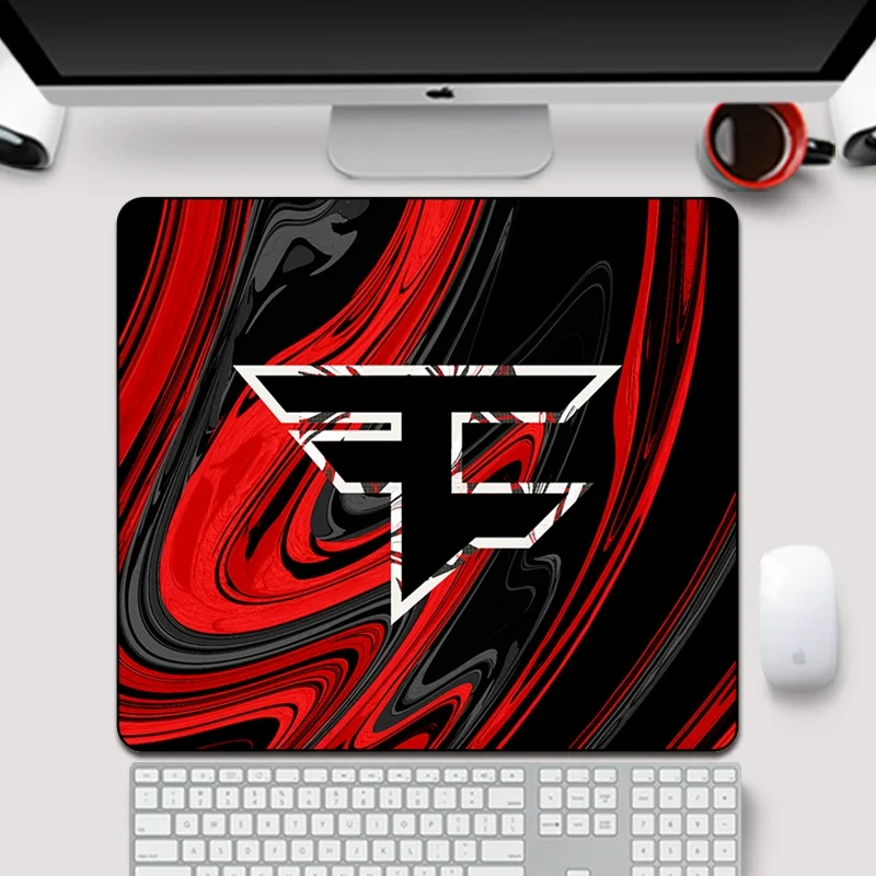 XL 450x400mm Anti-Slip Gaming Desk Mat