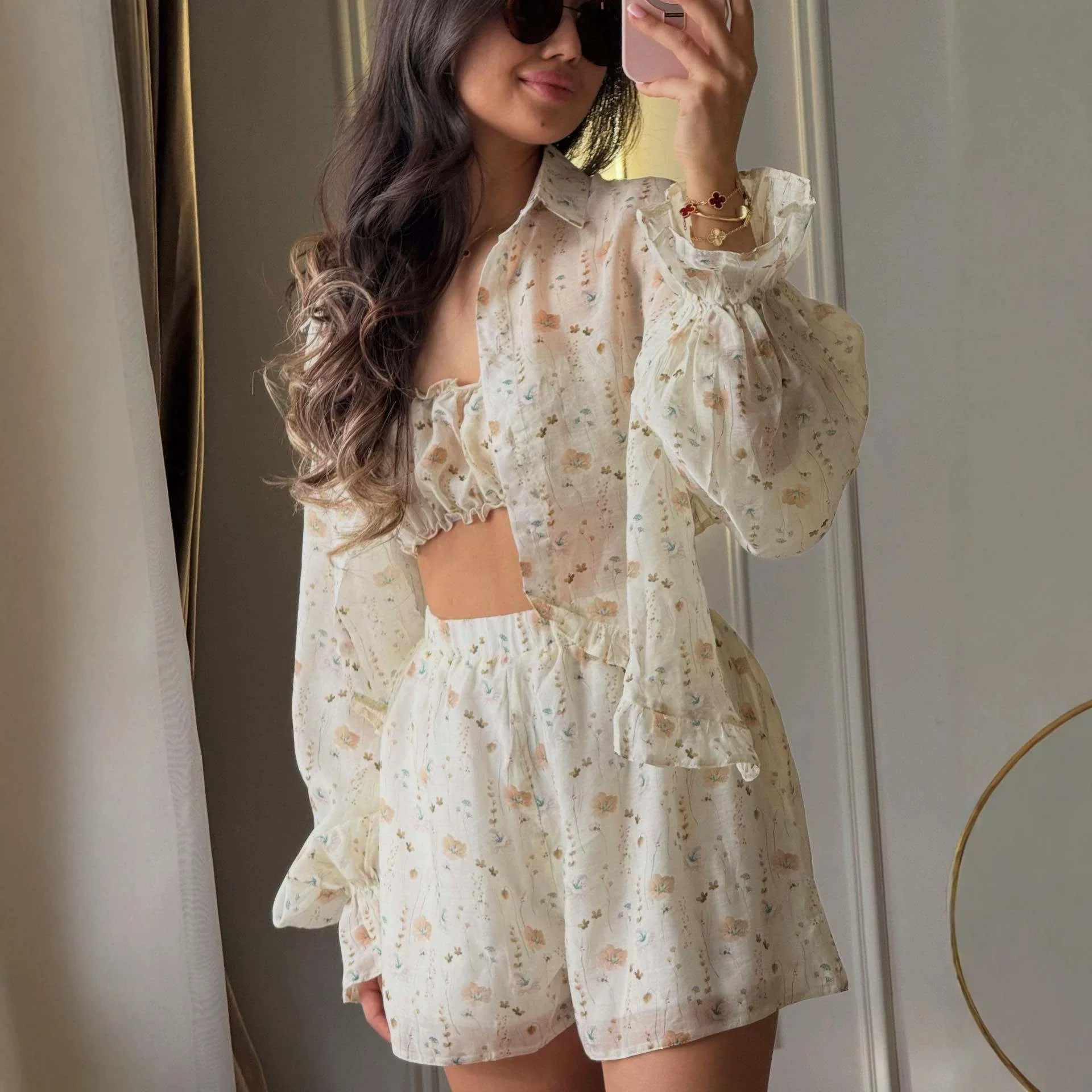 

Casual Women's Printed Shorts 3 Piece Set Lapel Long Sleeved Shirt Strapless Top Elastic Waist Short 2026 Summer Holiday Suits