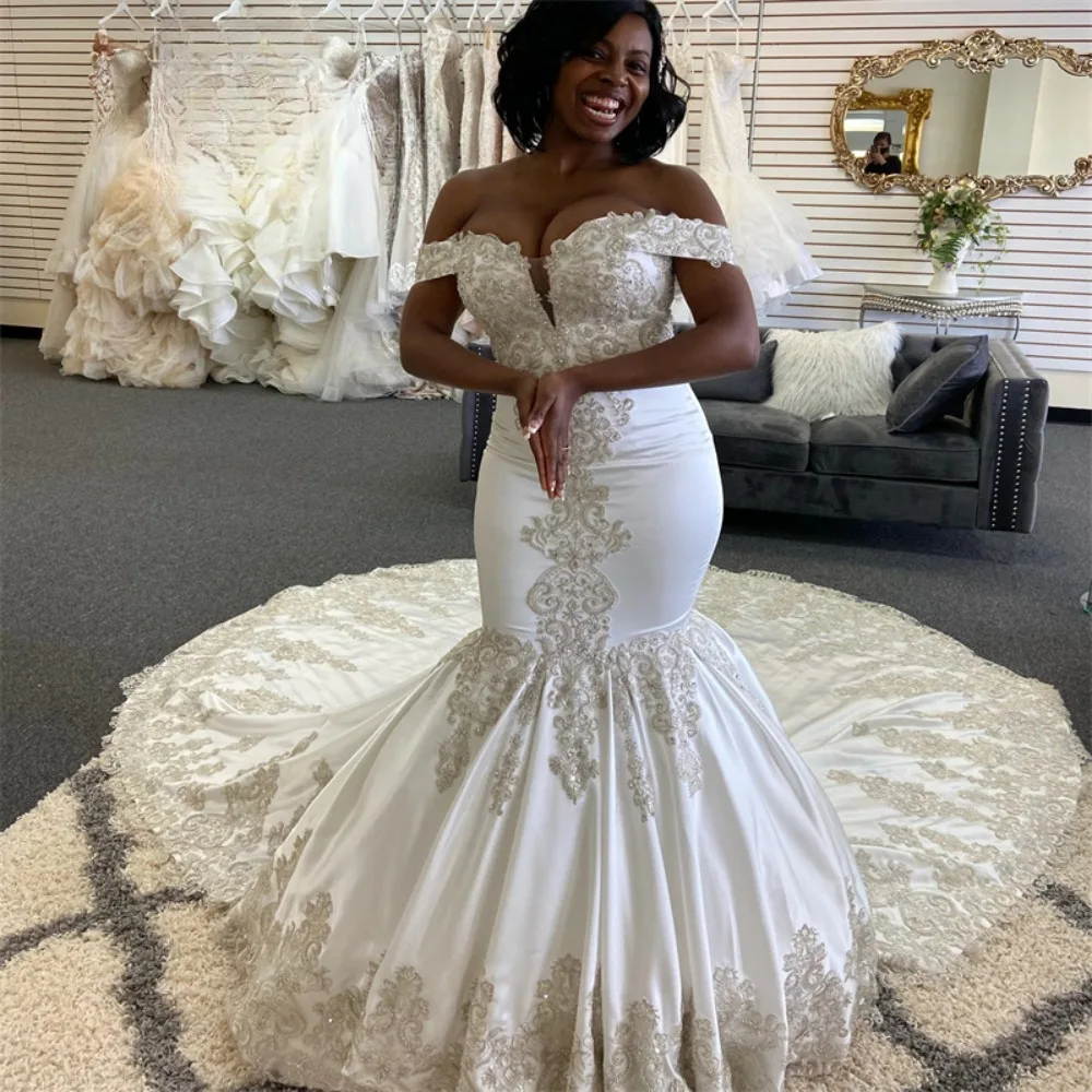 Sexy V Neck African Mermaid Wedding Dresses Off Shoulder Appliques Lace Up Back Bridal Gowns Luxury Vestidos De Novia