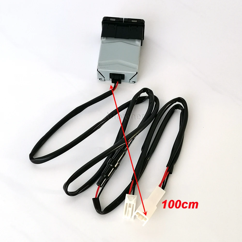 12/24V Car Charger Dustproof Socket Dual USB Type-C PD Charging Outlet Power Adapter For Camry Avalon Highlander Levin RAV4
