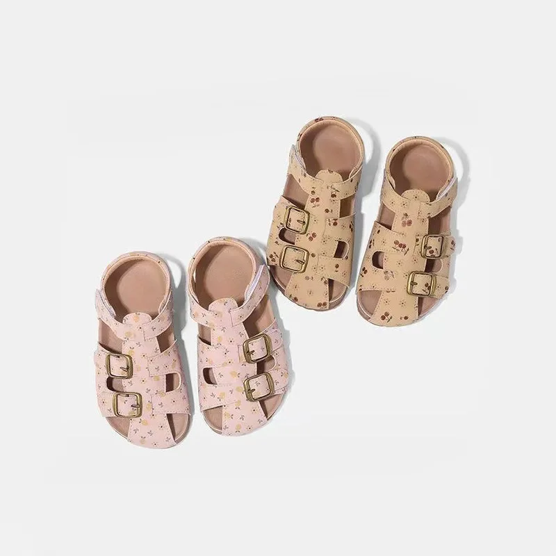 

Fashion Versatile Girls' Shoes 2025 Summer New Kids Sandals Simple Soft Soled Girls Princess Shoes Anti Slip Child Beach Shoe