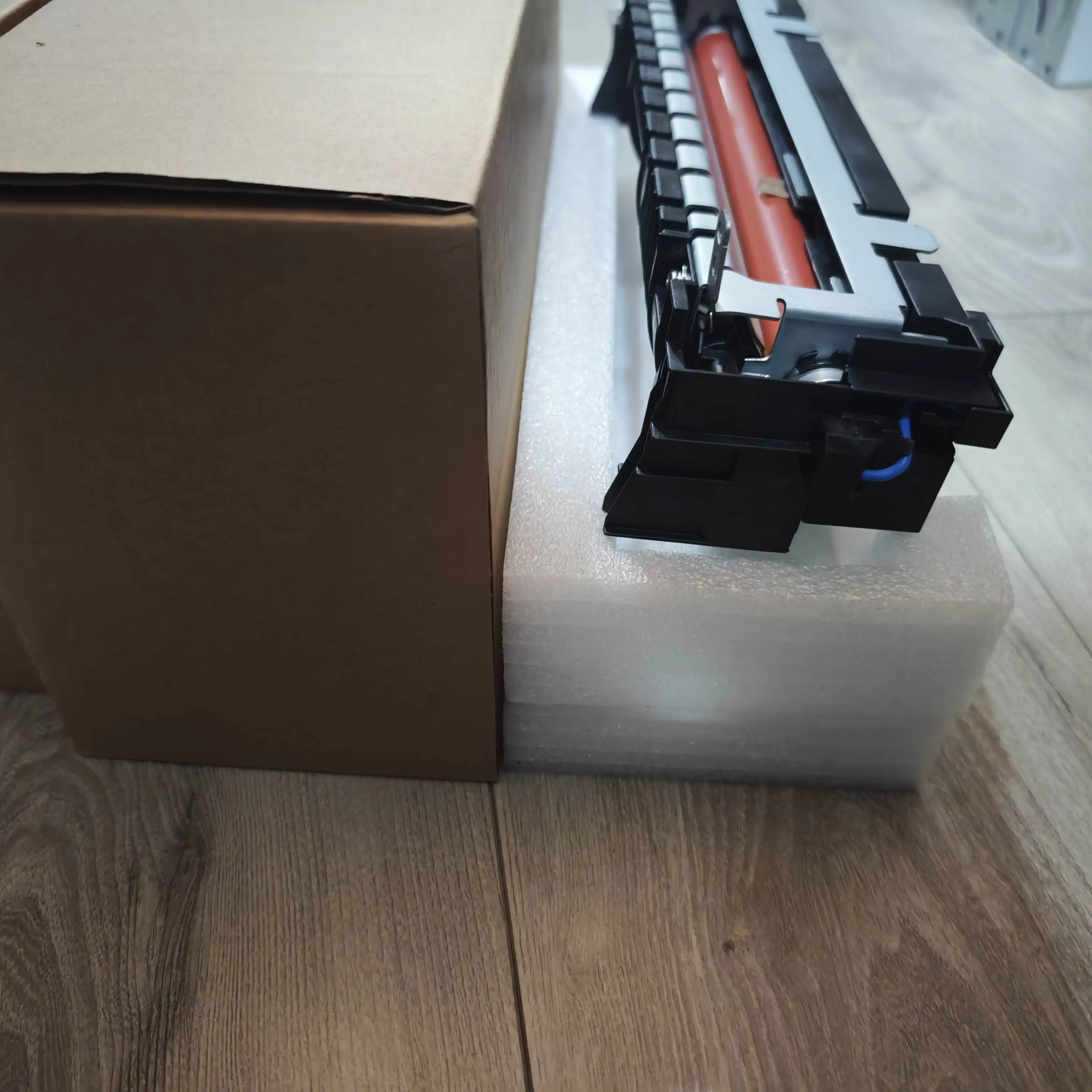 

Fuser Unit ASSY For Xerox Phaser 6510 6510DN Workcenter 6515 6515n MFP Laser Printer