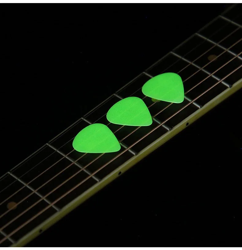 

Guitar Picks Luminous Plectrums Anti Slip Guitar Paddles Fluorescent Thickness 0.5/0.75/1.0MM Guitar Pick Guitar Accessories