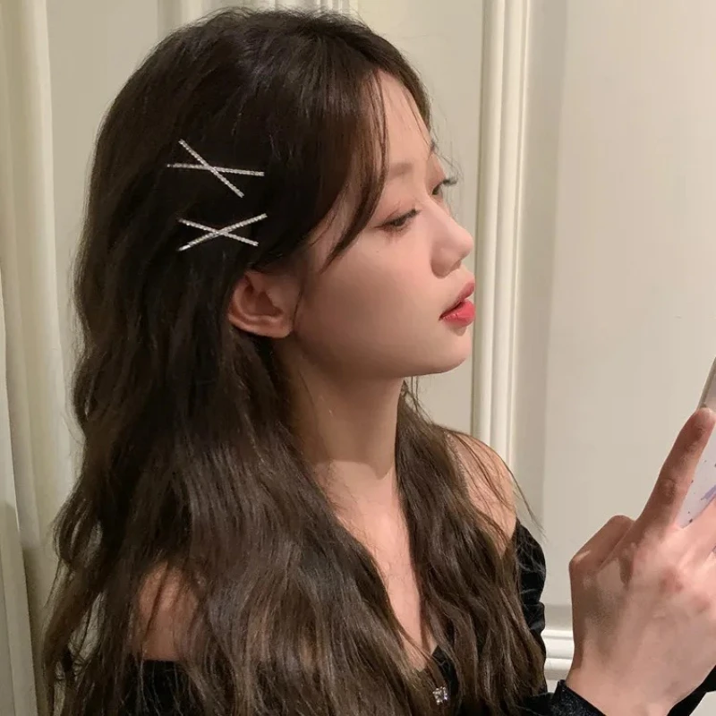 

X-shape Hair Clips Shin Rhinestone Side Clip Temperament Fashion Cross Hairpins Rhinestones Side Clip X Hair Clips