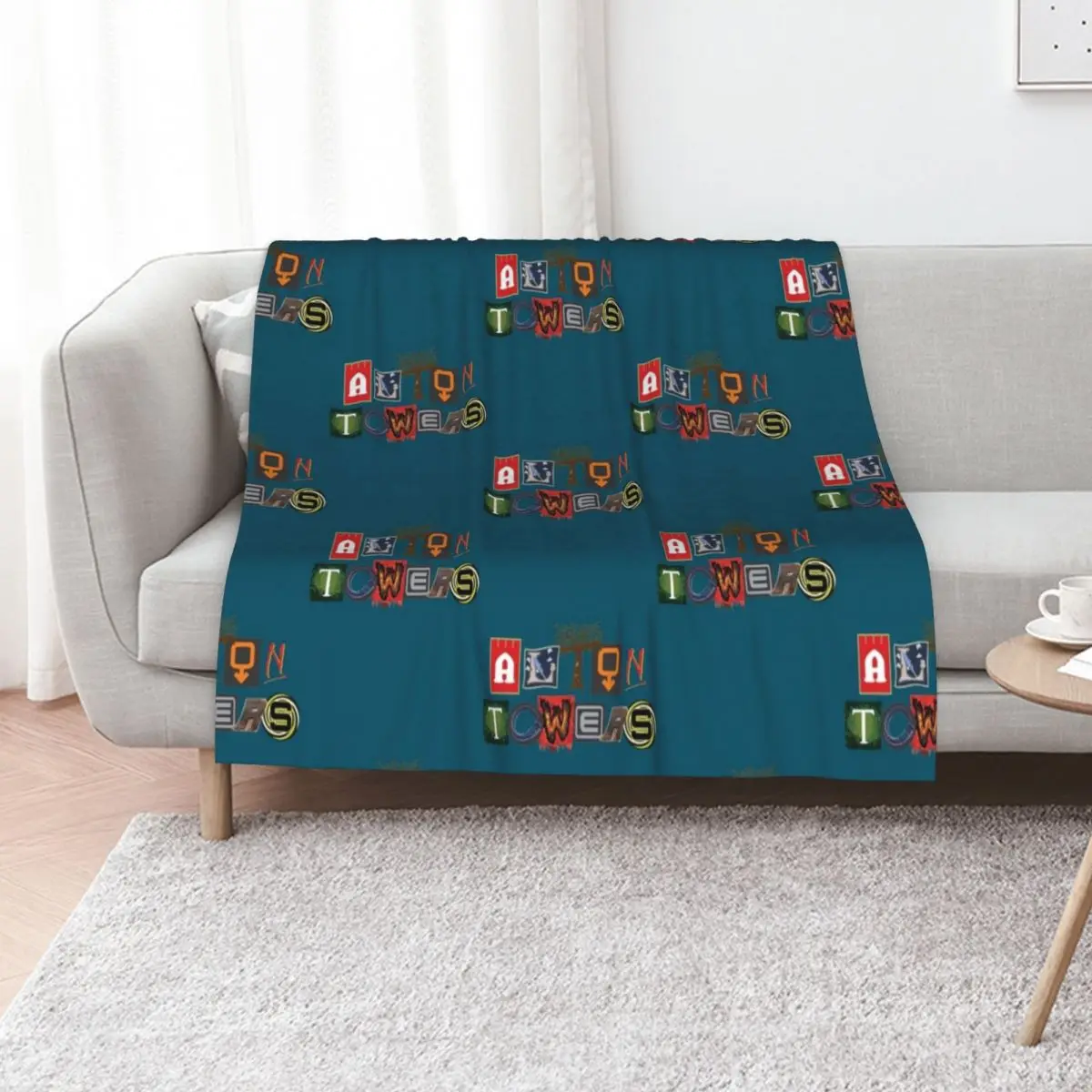 Alton Towers Collage Design Classic Throw Blanket Softest Fashion Sofas For Decorative Sofa Flannel Furry Beautifuls Blankets