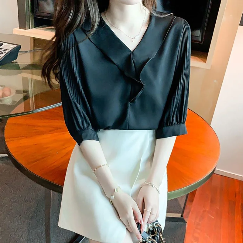 Ruffles V Neck Chiffon Short Sleeve Blouse Summer New Solid Pleated Temperament Loose Shirt Tops Elegant Fashion Women Clothing