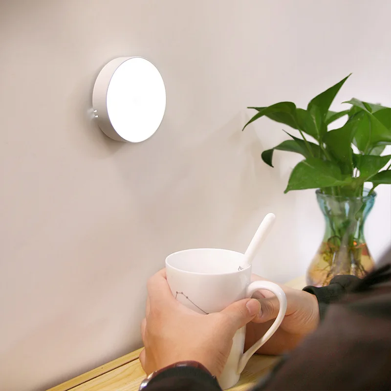 6 led Touch Sensor luce notturna torcia lampada da parete a Base magnetica lampada da notte dimmerabile portatile con cerchio caricato USB