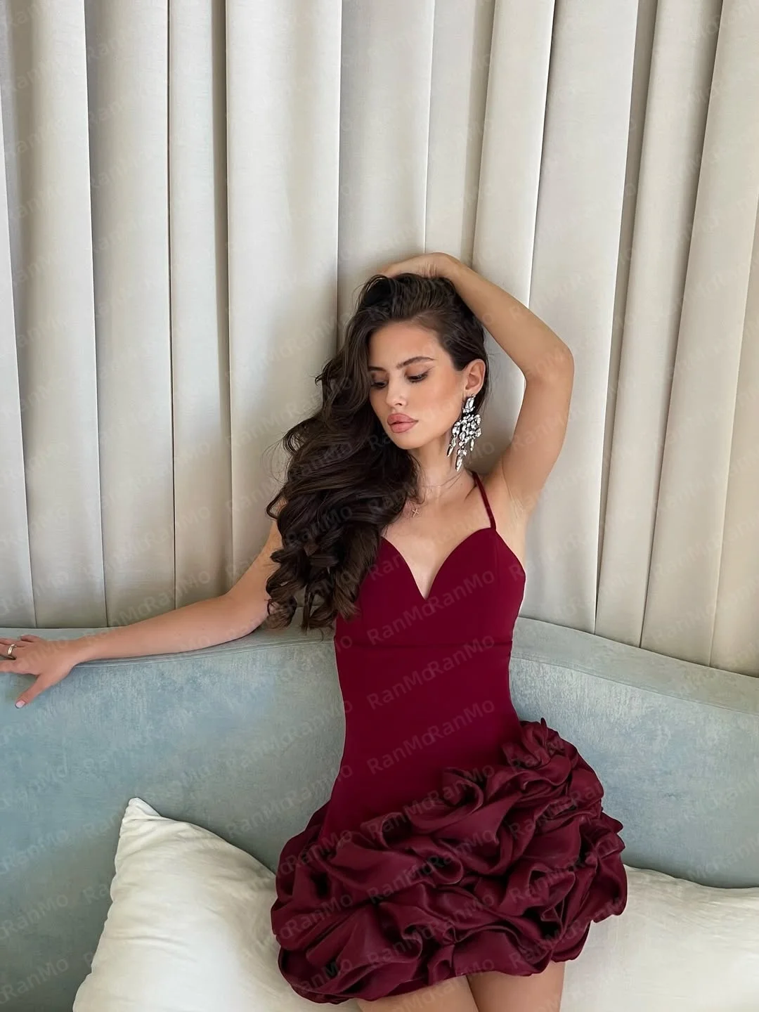 Ranmo 2026 스파게티 스트랩 A라인 짧은 파티 드레스 스윗하트 칼라 민소매 플리츠 미니 길이 무릎 위 맞춤형 새 제품
