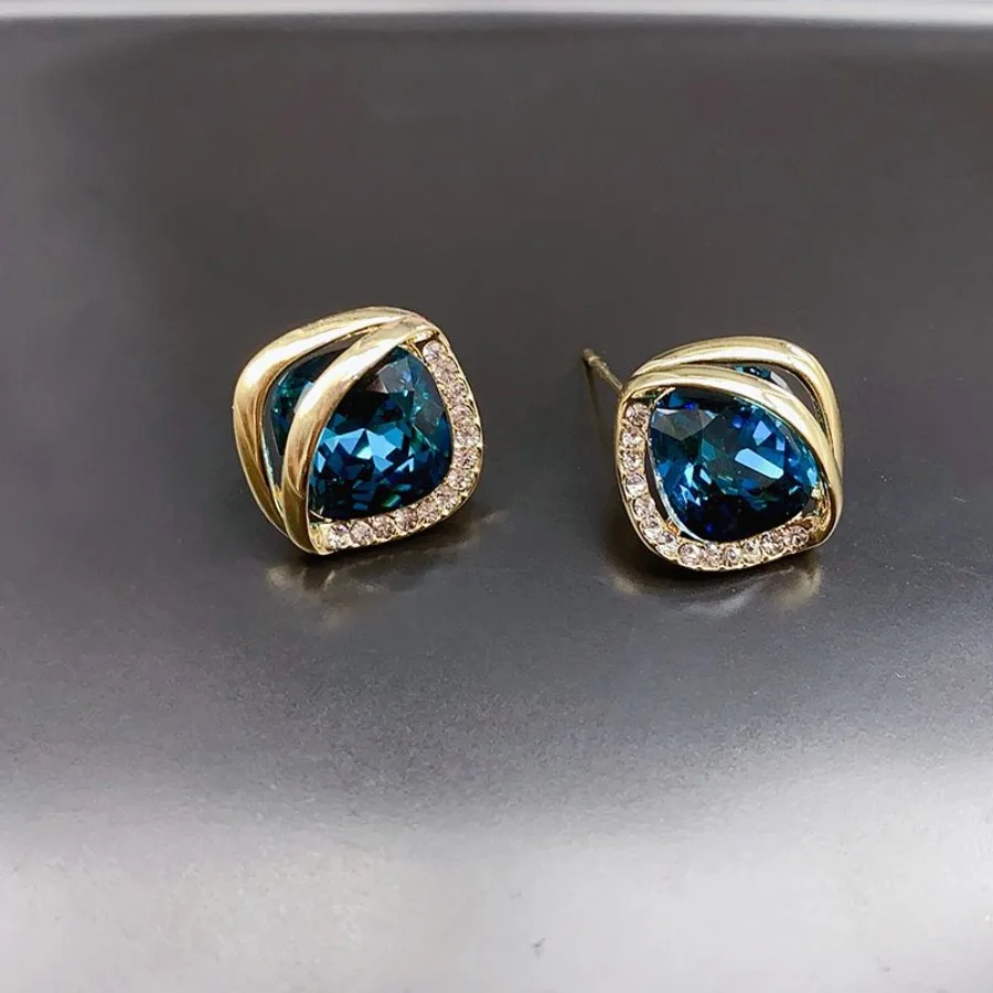 

Blue Stud Earrings Geometric Light Luxury Fashion Temperament Earrings