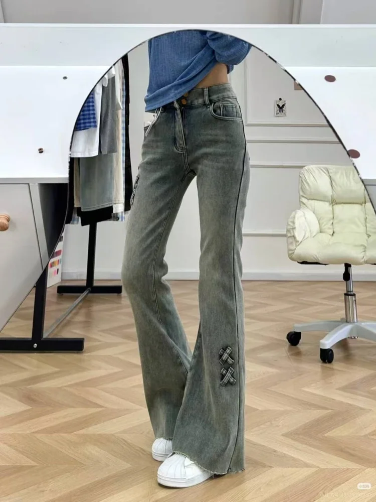 กางเกงยีนส์เอวสูงทรงสลิมฟิตสำหรับผู้หญิง ไซส์ใหญ่ สไตล์เรโทรอเมริกัน ขาตรง ยืดหยุ่น ทรงขาบานเล็กน้อย