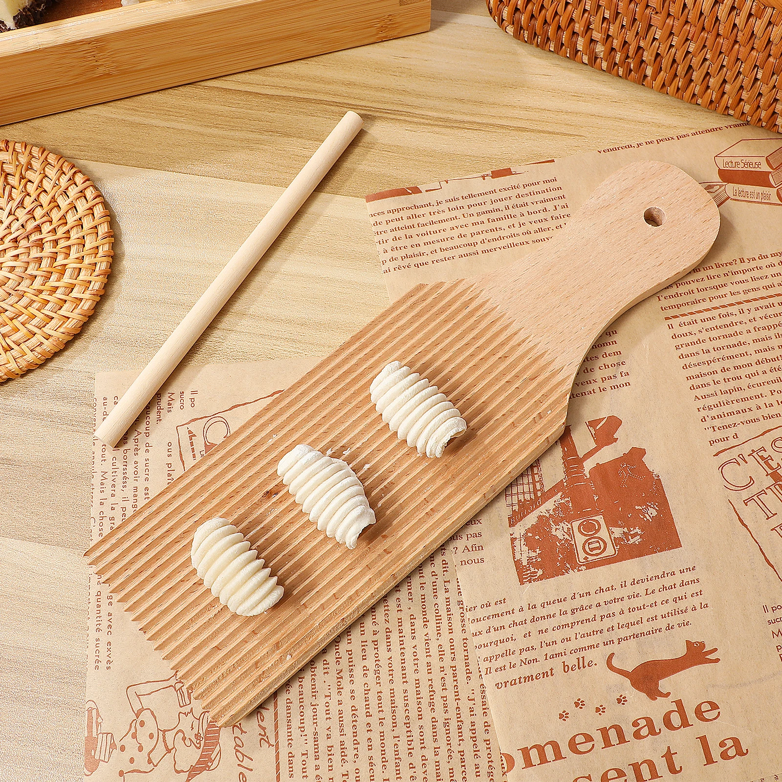 1 Set Wooden Gnochi Board High Quality Materials Pasta Shaping Tool Easy Grip Handle Steady Rolling Kitchen Accessory