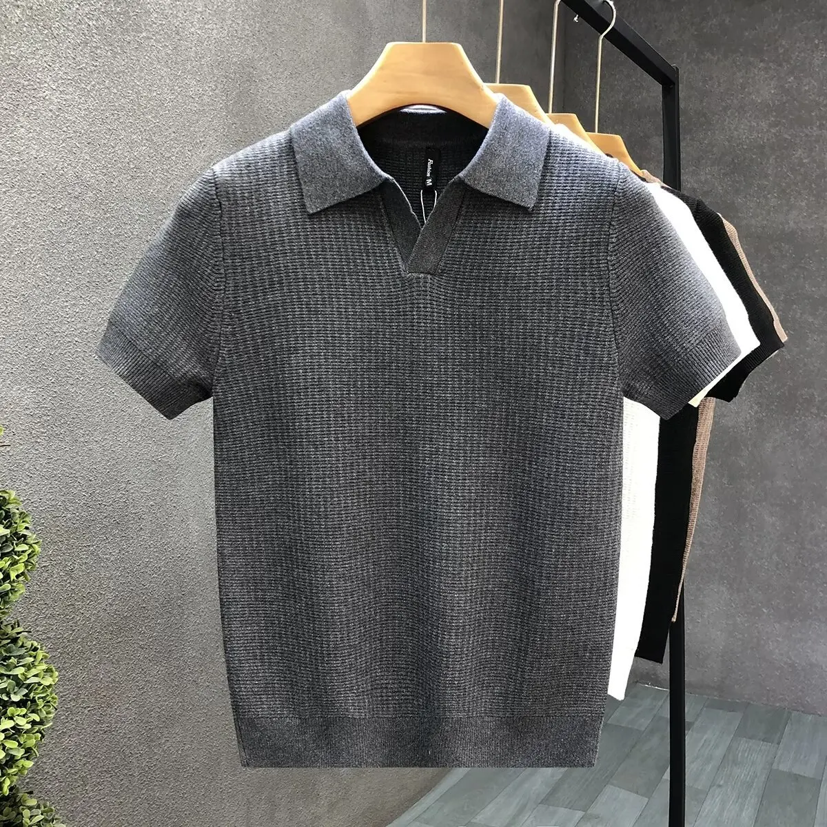 2026 Heren Zomer Poloshirt Koreaanse Stijl Slanke Rimpelbestendige Kraag Effen Kleur T-shirts Casual Dunne Mouw Trendy Gebreide tops