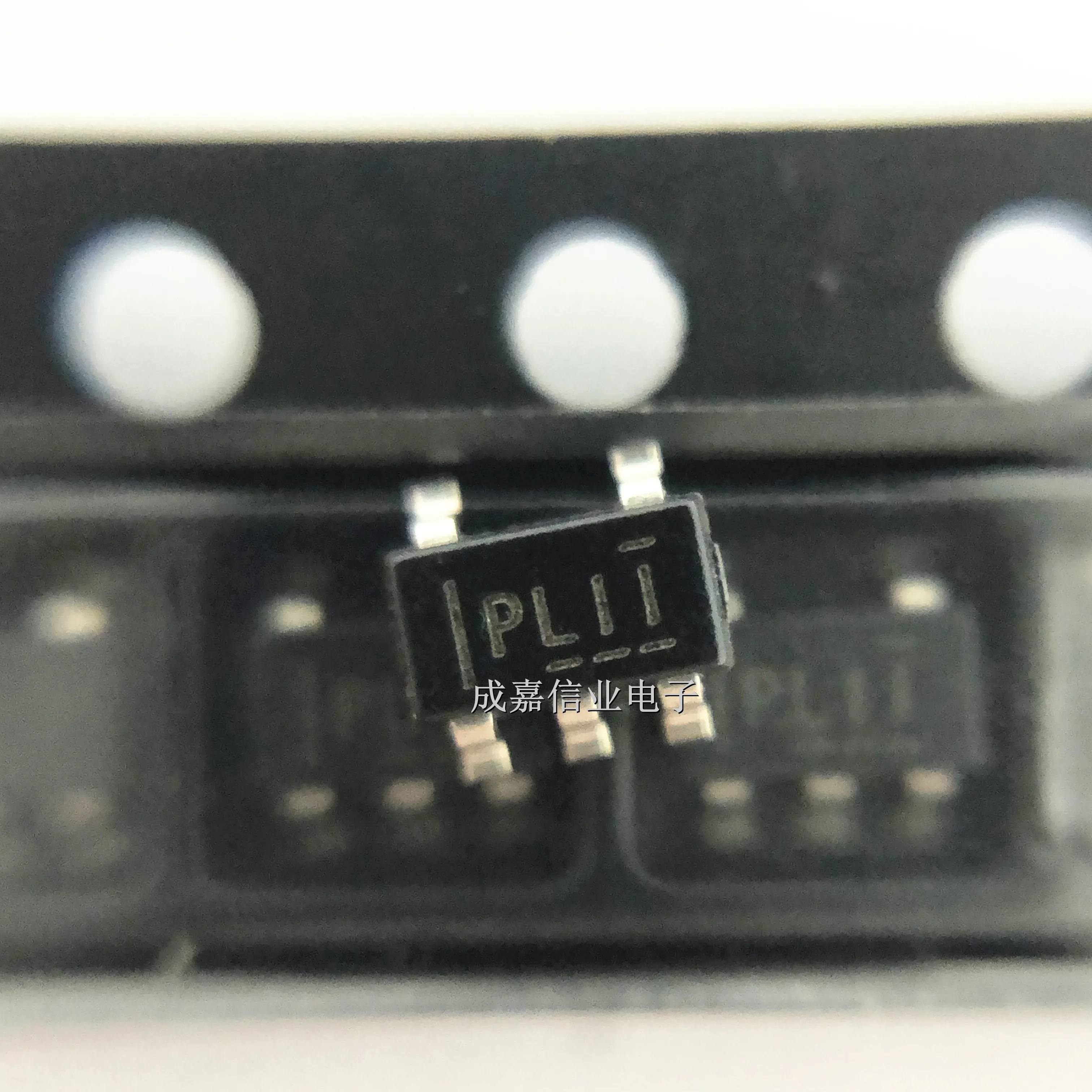 10 قطعة/الوحدة TPS2041BDBVR SOT-23-5 بمناسبة ؛ PLII مفتاح الطاقة المرحلية-توزيع الطاقة درجة حرارة التشغيل:-40 درجة مئوية-+85 درجة مئوية #1