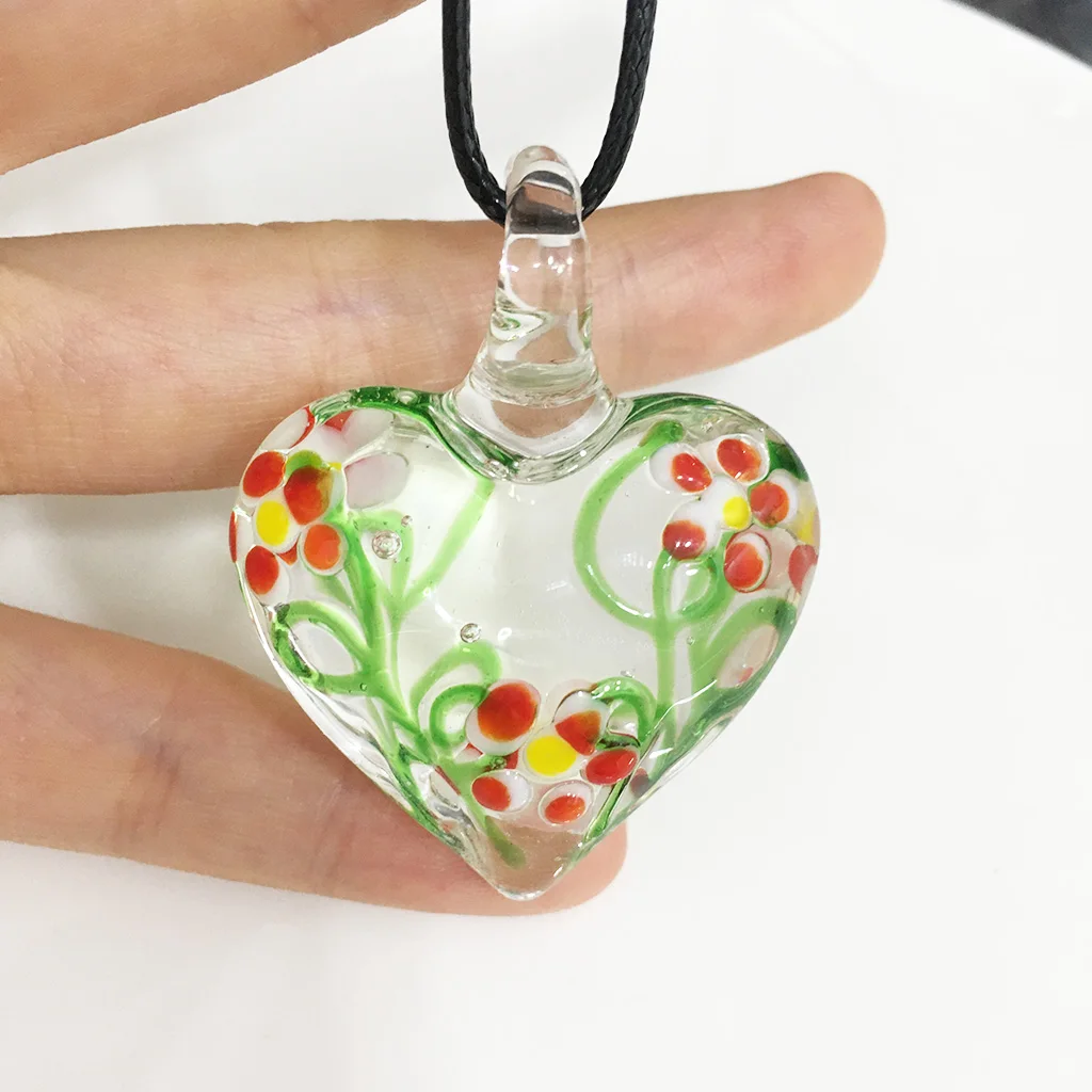 1PCS Summer Green Heart Pendant Love Charm Flower Necklace For Women Muran Lampwork Glass Beach Jewelry GIft Party Cheap Items