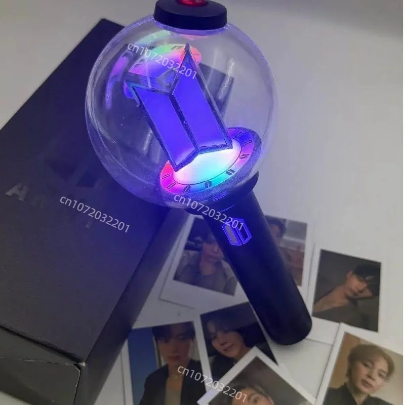 

Новый световой стик K-pop Army Ver.4 с Bluetooth, ручной фонарь, концертная лампа, световой фонарь для вечеринок, игрушка для фанатов, коллекционный подарок