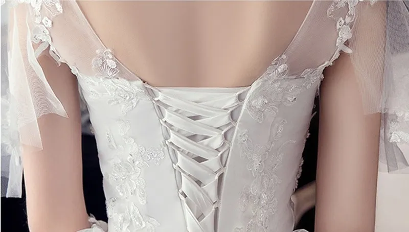 Maniche svasate O Collo Abito da sposa in stile cinese per le donne Bruidsjurk Robe De Mariee Courte Sposa Matrimonio Top Camicetta Abito da ballo