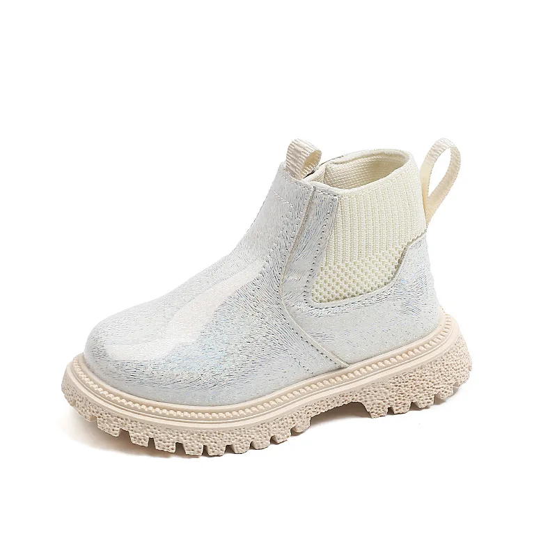 2026 New Autumn Winter Baby Kids Short Boots Girls Shoes Glossy Surface Children Boots Fashion Toddler Kids Snow Shoes view 5
