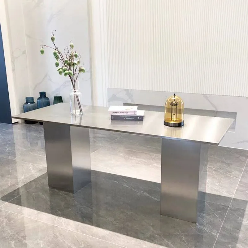 Stainless steel jewelry water table ins Fengzhongdao prop display display stand in the middle of the clothing store display tabl