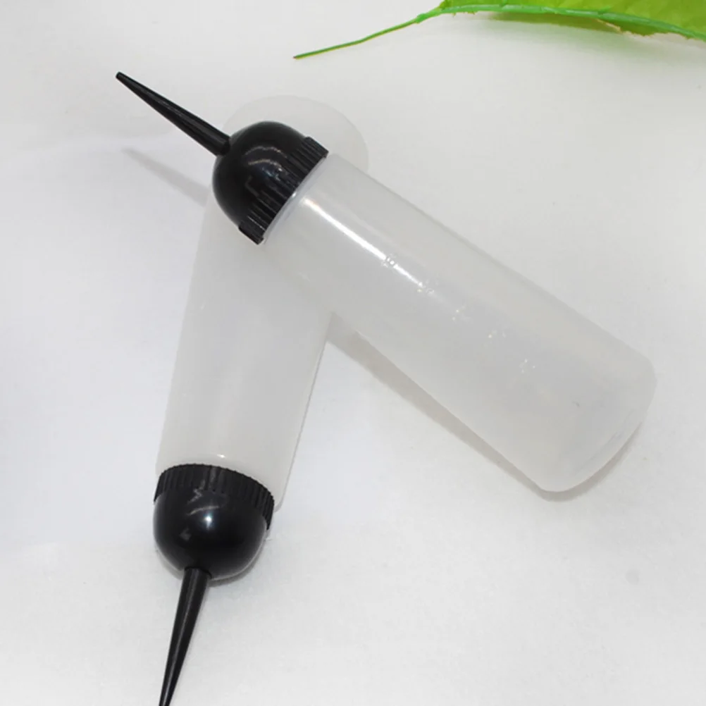 

5 Pcs Hair Wash Pot Squeeze Bottles for Shampoo Oil with Nozzle Color Filling Toner Transparent Dye Oiling Applicator