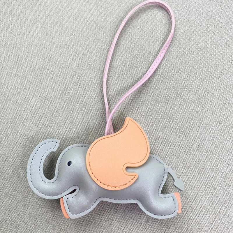 Trendy Designer PU Leather Wing Flying Elephant Hanger Keychain Pendant Decoration For Ladies Bag Charm Accessorie Ornament Gift