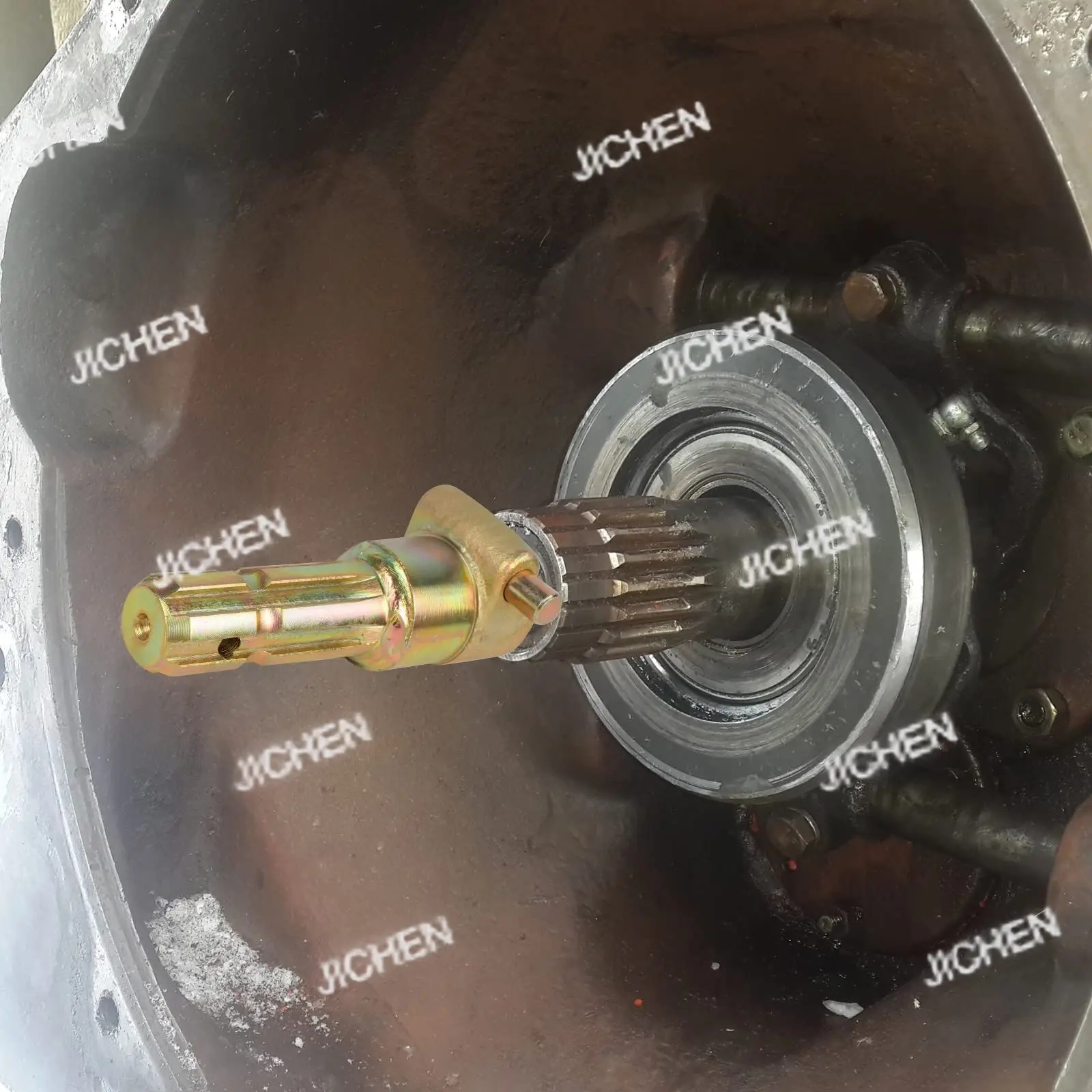 Nowy, ulepszony adapter rozszerzający PTO, 1-3/8 cala i 6-rowkowy wewnętrzny, 1-3/8 cala i 6-rowkowy zewnętrzny.