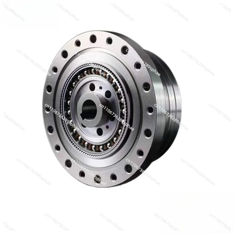 Zero backlash harmonic drive gearbox with high precision and gear ratio of 100
