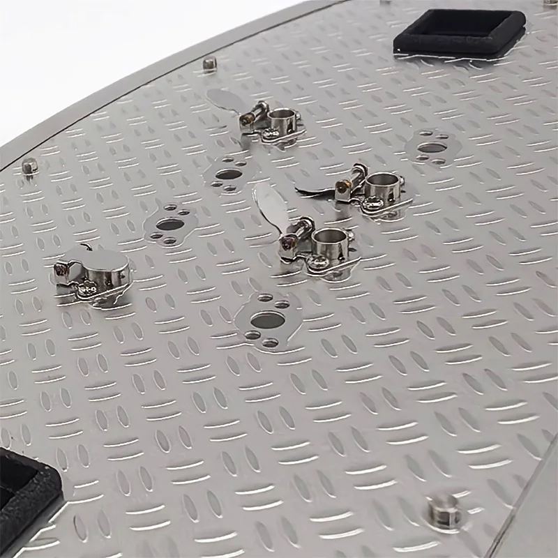 RC 1/14 Scaleclub Parti del Camion Tubo del Gas Rack Stile Europeo Parti FAI DA TE per Scania 770S Volvo Actros Arocs MAN