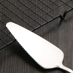 Stainless steel cake knife, stainless steel cake shovel with toothed triangular shovel, pizza shovel, cake knife