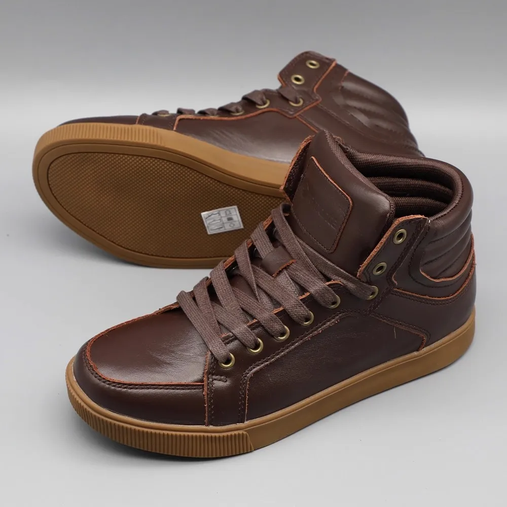 

Hot 2025 new unisex lightweight wearable hiking shoes Couple hiking shoes Walking shoes Comfortable sports shoes Very good