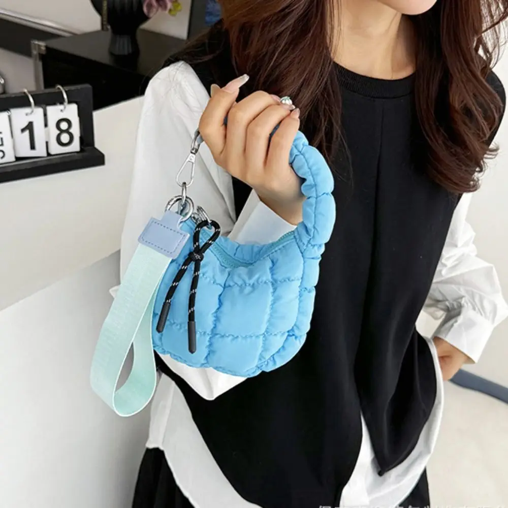 กระเป๋าถือมินิสุดหรู สีพื้น กระเป๋าใส่เหรียญแบบจีบลายเมฆ กระเป๋าสตางค์ใบเล็กแบบควิลท์ สไตล์เกาหลี กระเป๋าใส่เหรียญและของจุกจิก