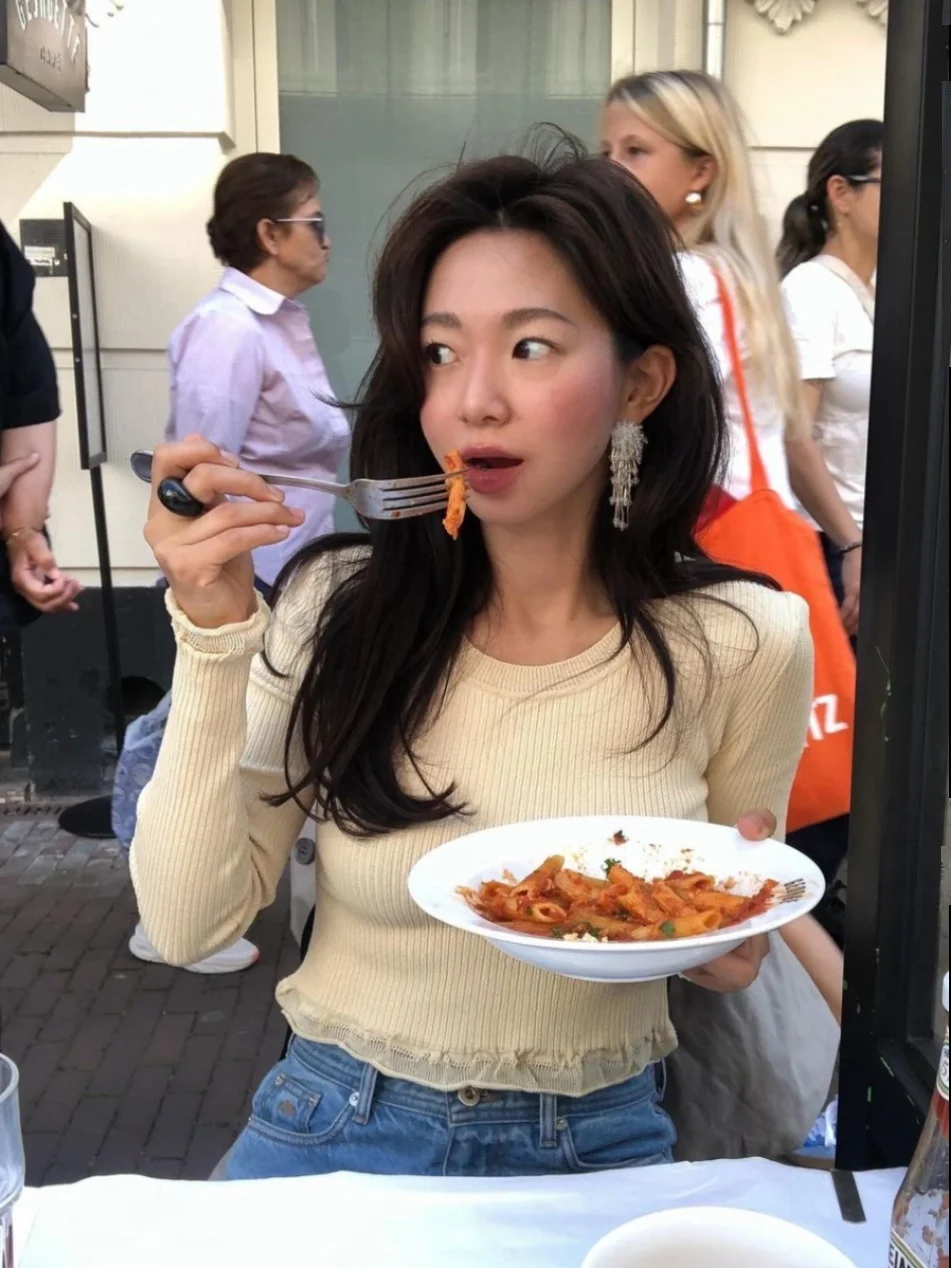 

FARVE Slim Fit Knitted Long Sve round Ne Base irt Elastic Lace Spring Faion Women's Premium Quali Knitwear