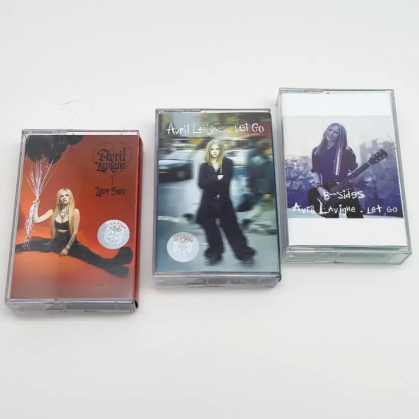 Classic Avril Ramona Lavigne Music Magnetic Tape Let Go Love Sux Album Cassettes Cosplay Walkman Car Recorder Soundtracks Box