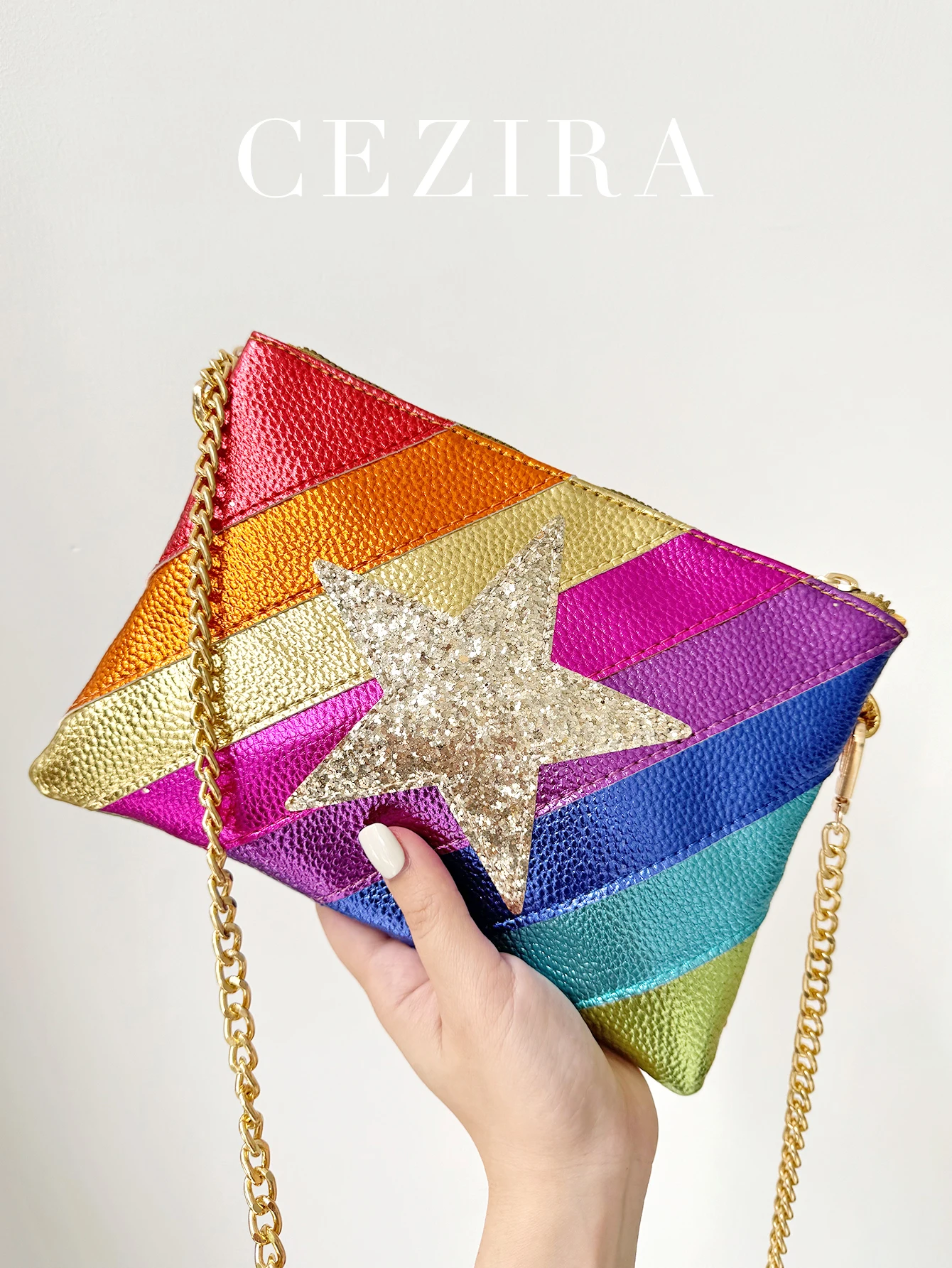 Glamorous Colorful Stripes Metallic PU Leather Clutch Bag Women Funky Shiny Sequins Big Star Applique Metal Chain Square Purse