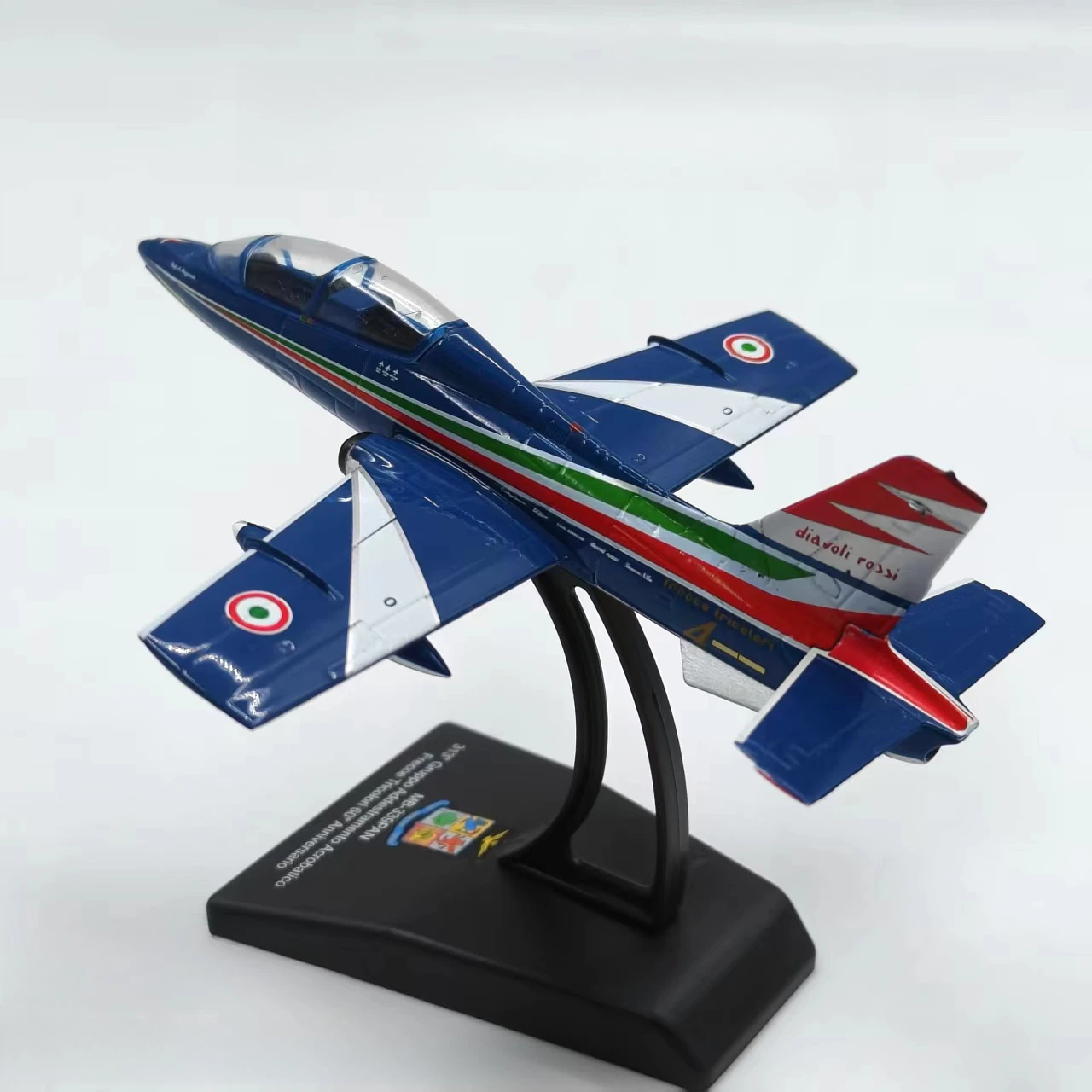 

Diecast 1:100 Scale MB-339PAN Fighter Jet Alloy Aircraft Model Collectible Toy Gift Souvenir Display Ornament