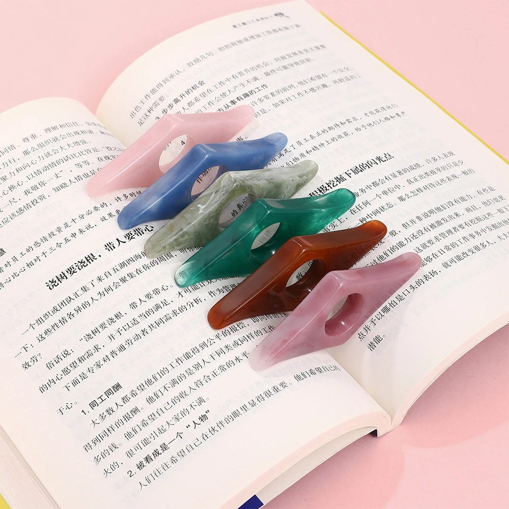 

Acrylic Convenient Thumb Book Support Book Expander School Supply Reading Aid Book Page Holder Creative Resin Durable Bookmark