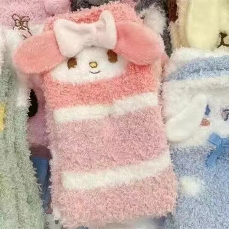 Miniso Cute Cinnamoroll Kuromi My melody Pochacco Socks Sanrio Autumn and Winter Thickened Warm Cartoon Cotton Socks Wholesale