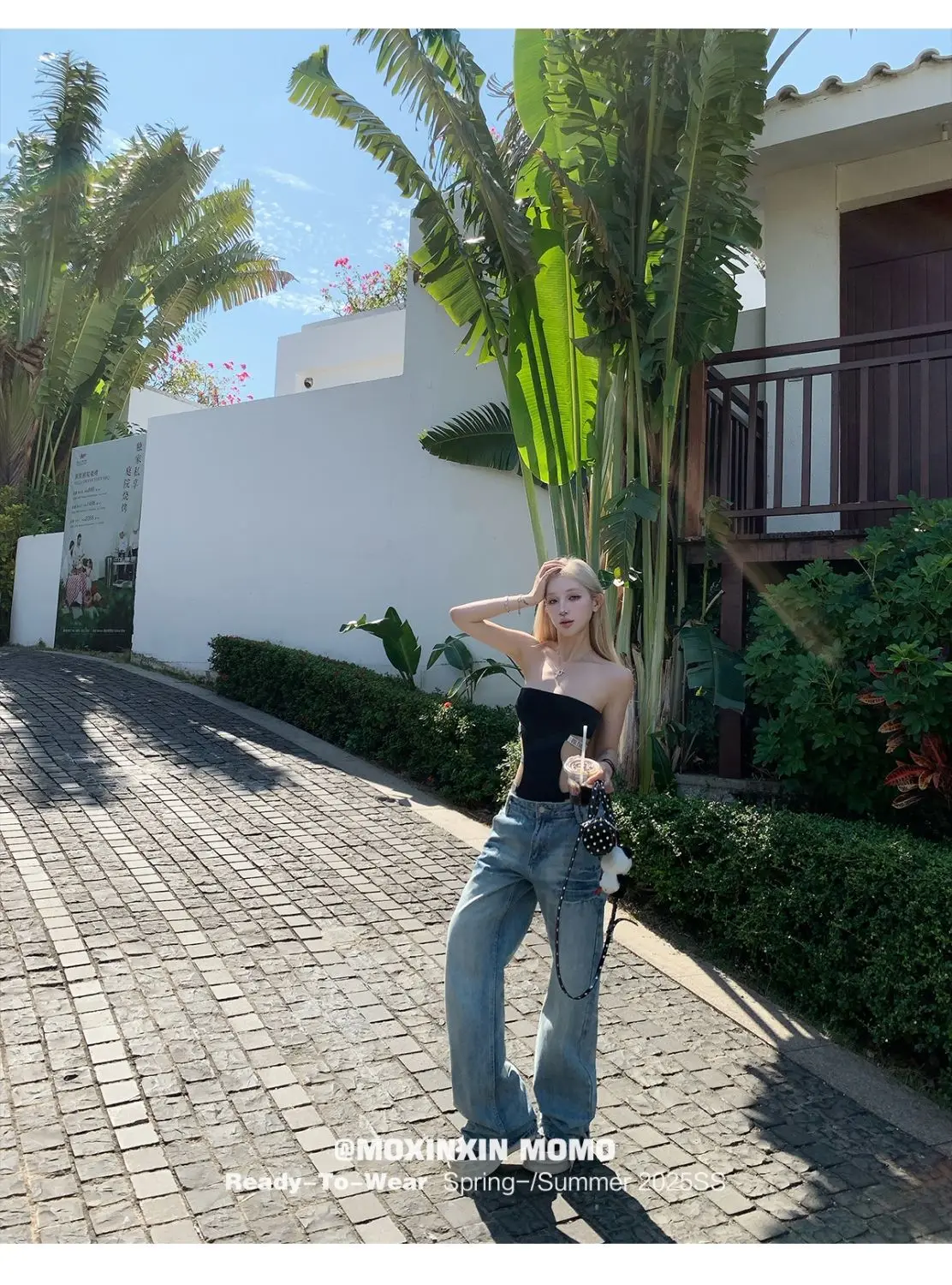 ملابس داخلية نسائية للحفلات بدون حمالات مثيرة على شكل الجسم قابلة للإزالة ملابس ضيقة عصرية قابلة للتعديل بدون أكمام عصرية