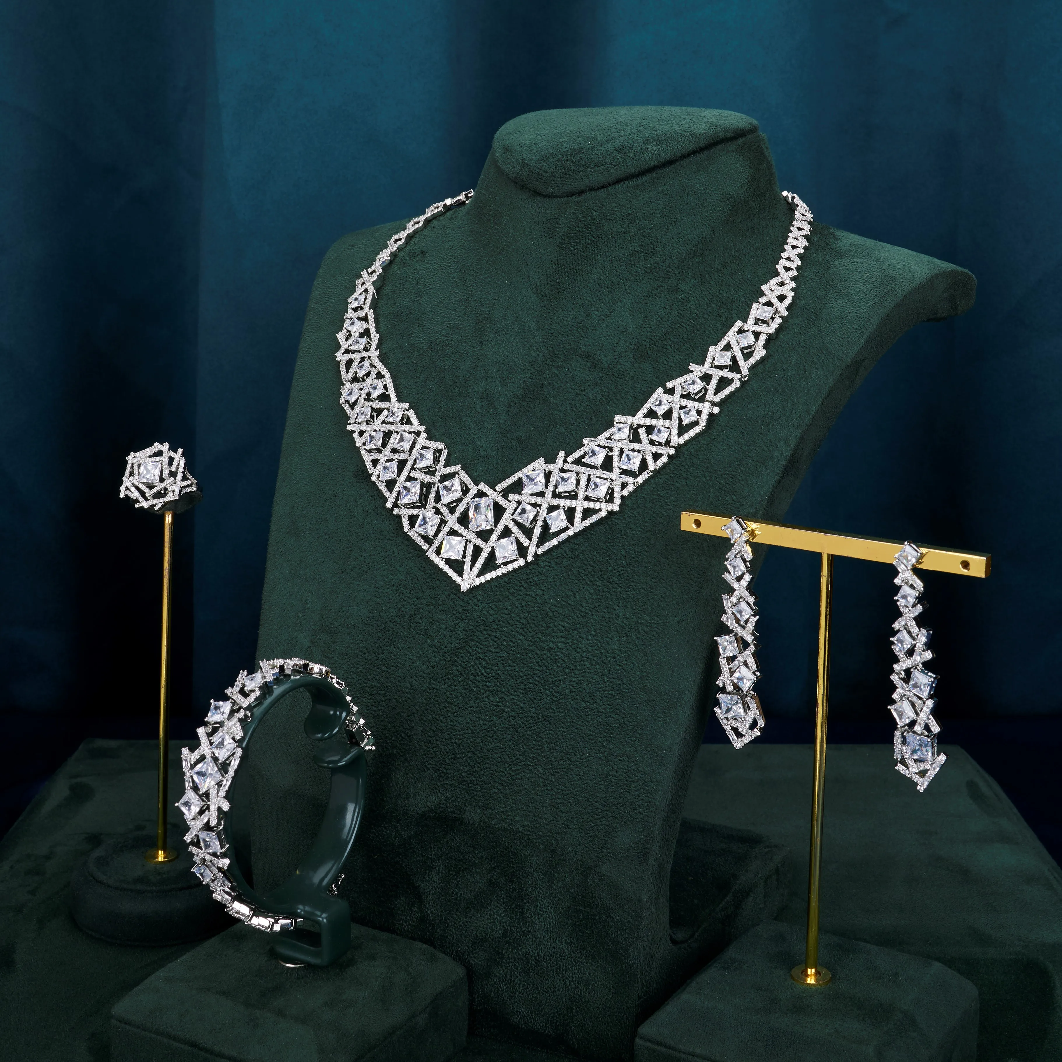 012695  Elegant 4Pcs CZ Crystal Jewelry Set Middle East Luxury Wedding Wedding & Formal Occasions African Dubai Bridal Jewelry S