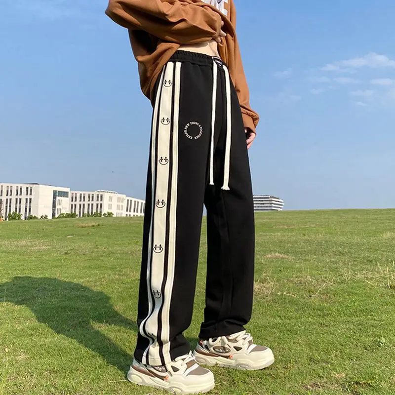 

Autumn Winter Sports Trousers Couples Vertical Striped Straight Loose Casual High Street Sweatpants Men Bottom Male Clothes
